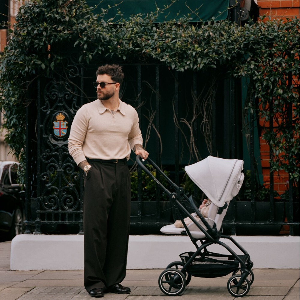 Cybex Eezy S Twist +2 - wózek spacerowy z obracanym siedziskiem / obrotowa spacerówka (koła terenowe) • Almond Beige
