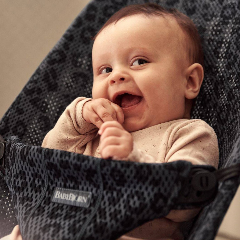 BabyBjorn Bliss - шезлонг для немовля, крісло для дітей (0 - 2 роки, 3,5 - 13 кг) • Anthracite Leopard / Black Fram