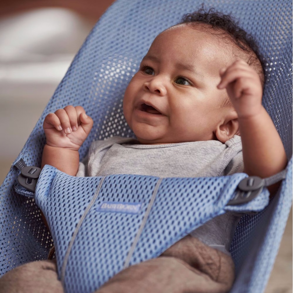 BabyBjorn Bliss - leżaczek i fotelik z tkaniny mesh dla dzieci (0 - 2 lata, 3.5 - 13 kg) •  Slate Blue / Dark Grey Frame