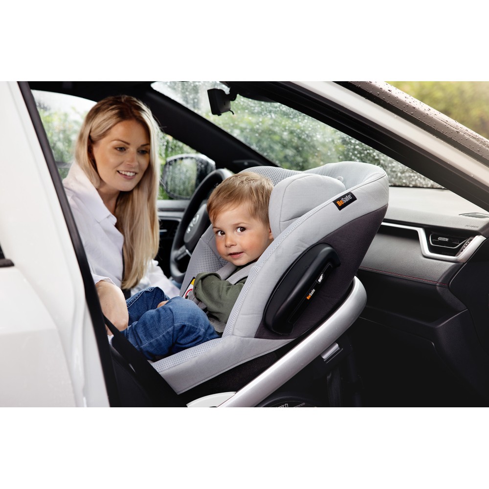 BeSafe Stretch B - fotelik samochodowy tyłem RWF (0 - 7lat / 0 - 125cm • Peak mesh
