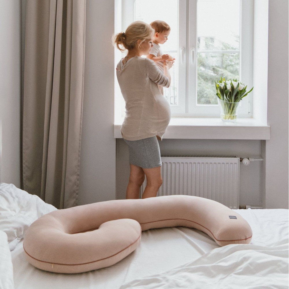 Poofi Organic - подушка для вагітних (120x60 см) • Nugat