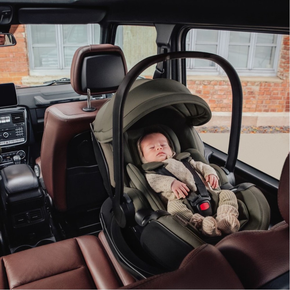 Britax Romer Baby-Safe Pro - rozkładany, obrotowy fotelik samochodowy, nosidełko (0 - 15m / 40 - 85cm) z bazą Vario Base • Urban Olive LUX