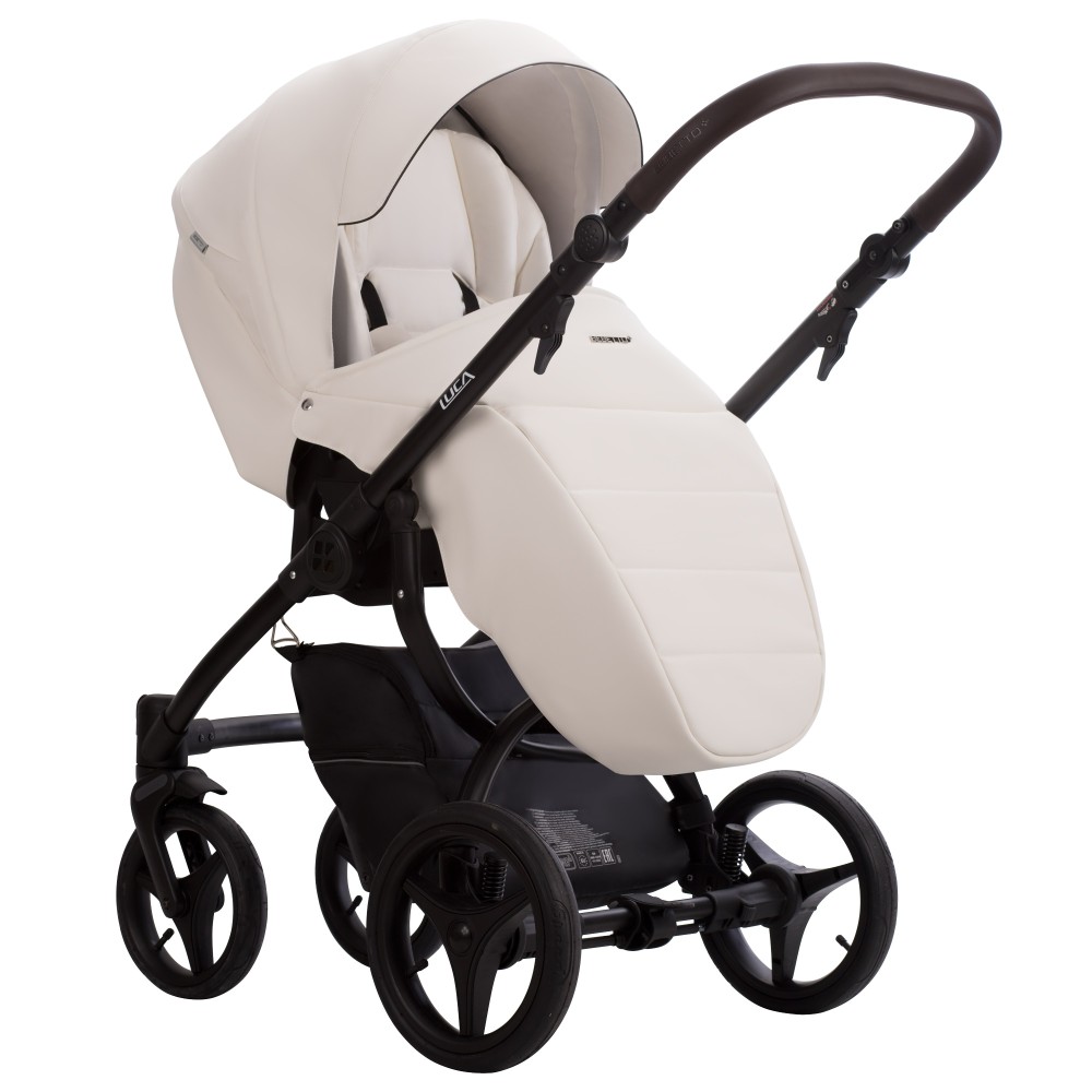Bebetto Luca Pro 37 чорна рама дитяча коляска