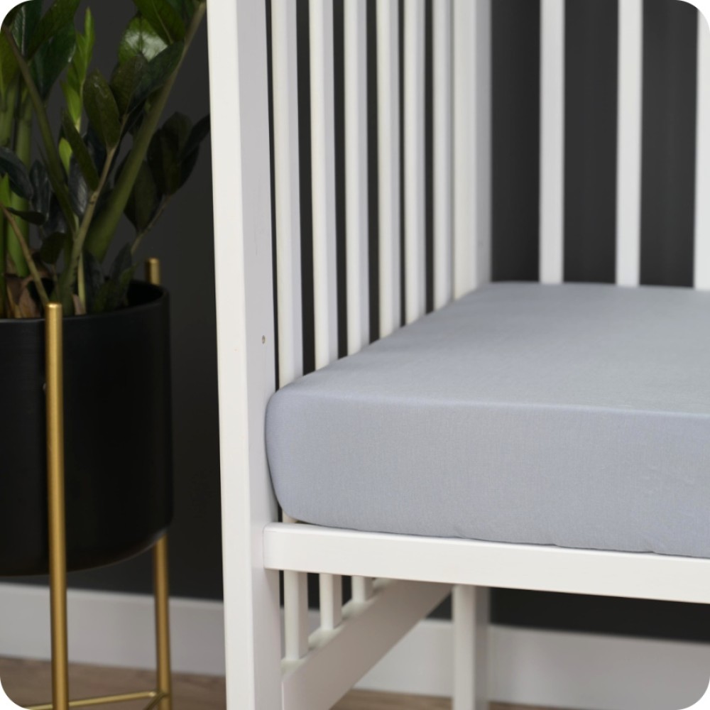 Fiki Miki - prześcieradło bambusowe z gumką do łóżeczka (120 х 60 cm) • Szare