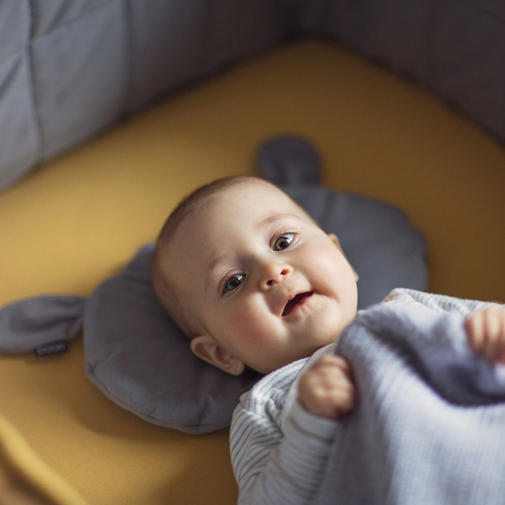 Poofi Organic Color - дитяче простирадло з органічної бавовни для ліжечка (120 х 60 см) • Musztardowy