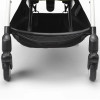 Stokke YOYO 3 - lekki wózek spacerowy, kompaktowa spacerówka do samolotu i podróży, kolor ramy biały • Bonpoint Beige White