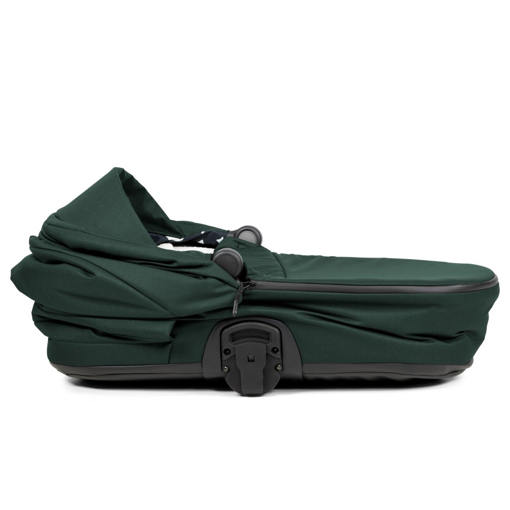 Tutis Mio 3+ - lekki wózek dziecięcy 2w1 (gondola z wkładką termiczną, materac dwustronny lato-zima, pokrowiec z włókna bambusowego, ilustracje wewnątrz budki, terenowe koła) • Essential Pacific Green