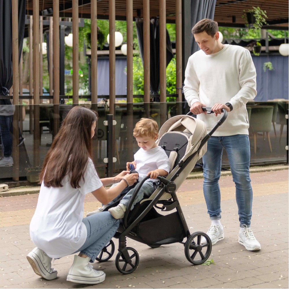 Carrello Bravo Lite CRL-5529 - wózek spacerowy całoroczny, spacerówka z dużymi kołami, z lampką LED, teleskopowa regulacja rączki, łatwe składanie • Bamboo Green