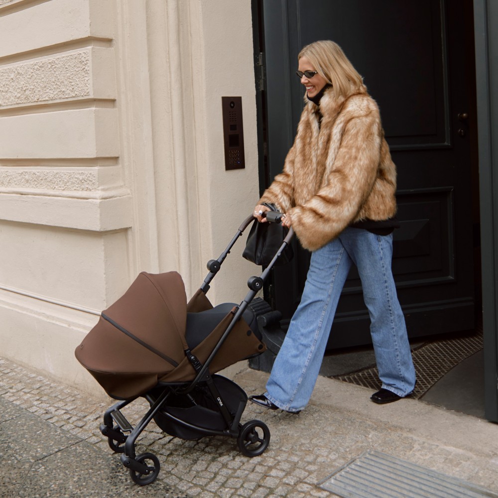 Anex Air-Z Plus - lekki wózek spacerowy / spacerówka do samolotu • Tillie Anex Air-Z Plus - lekki wózek spacerowy / spacerówka do samolotu • Tillie