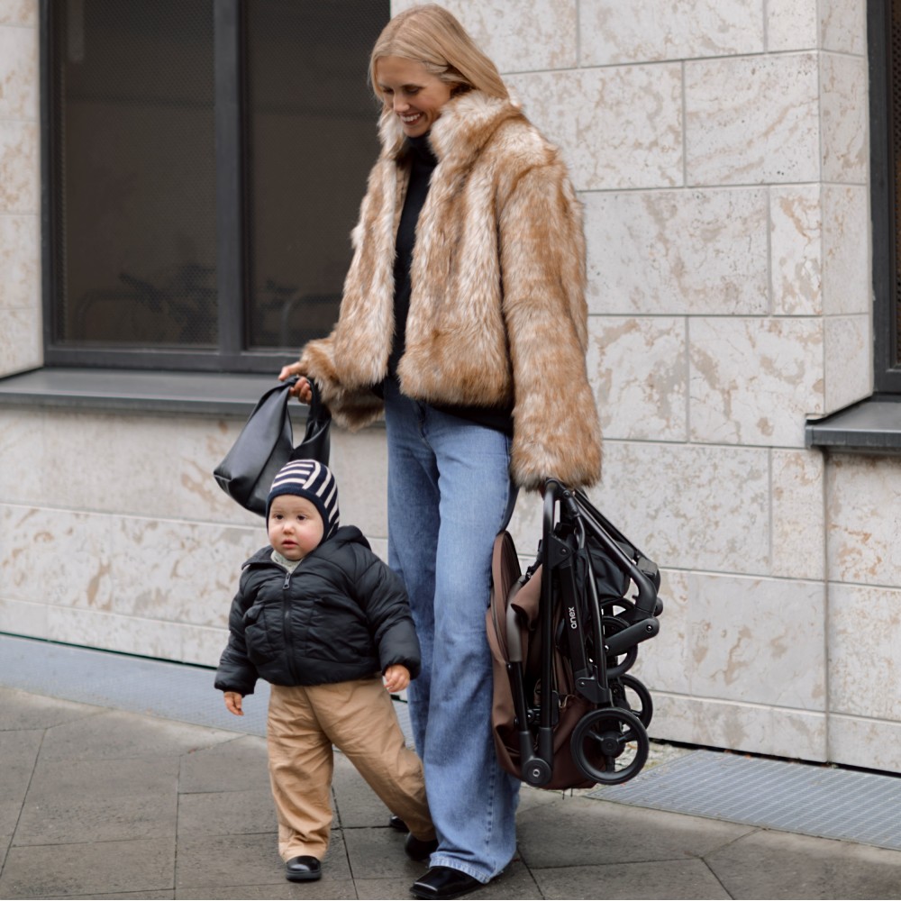 Anex Air-Z Plus - lekki wózek spacerowy / spacerówka do samolotu • Tillie Anex Air-Z Plus - lekki wózek spacerowy / spacerówka do samolotu • Tillie