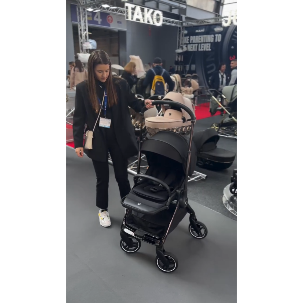 Junama Switch - wózek dziecięcy 2w1 z przekładaną rączką (odwracalna kierownica) • Black