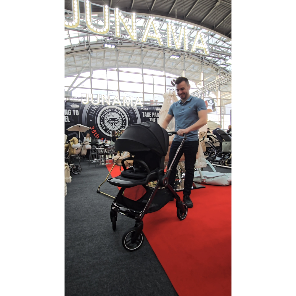 Junama Switch - wózek dziecięcy 2w1 z przekładaną rączką (odwracalna kierownica) • Black