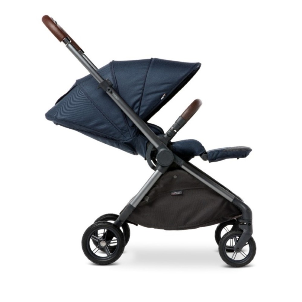 Mast M6x - wózek spacerowy do miasta, spacerówka klasy premium, przekładane siedzisko, rączka teleskopowa • Blueberry