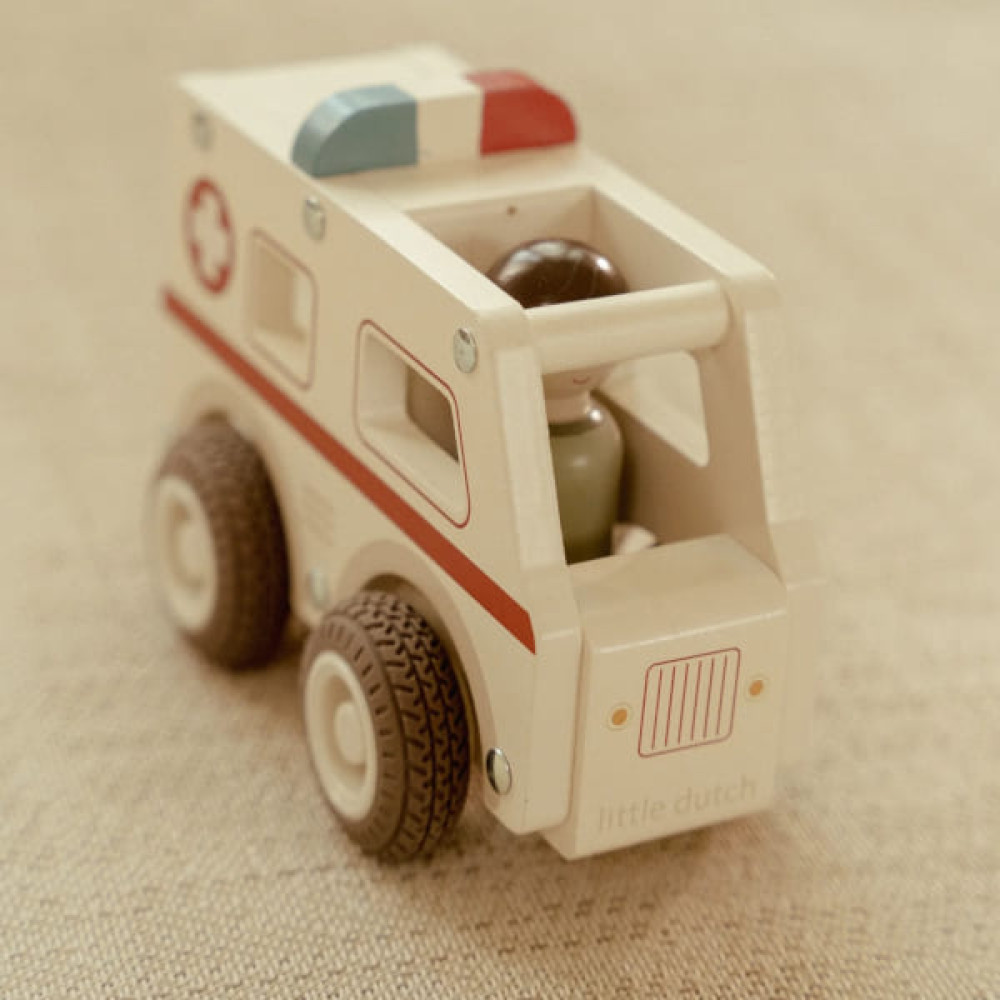 Little Dutch - ambulans FSC • 12mc+