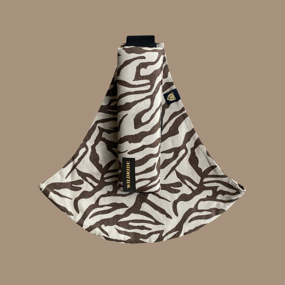 Wildride Toddler Carrier - nosidełko biodrowe dla dzieci od 9 miesięcy do 4 lat, do 20 kg, 100% bawełna • Brown Zebra Print