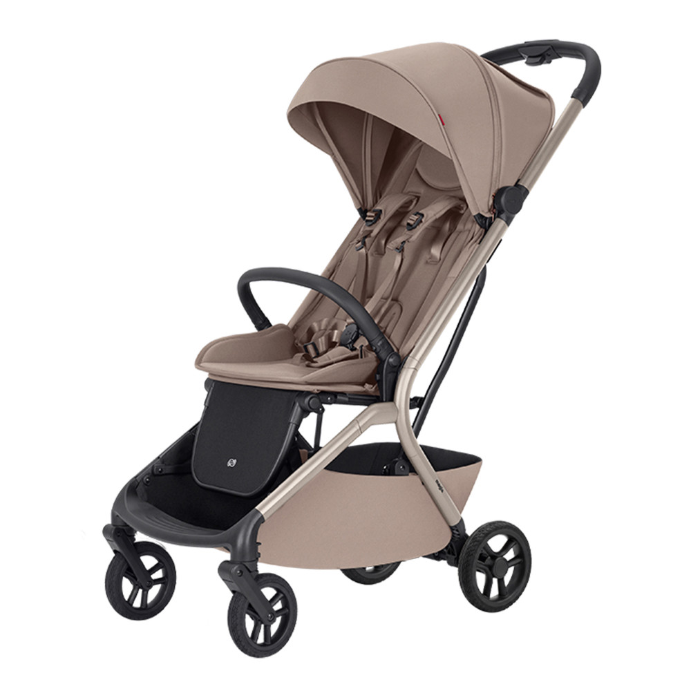 Carrello Magia 2.0 CRL-5655 - ultralekki wózek spacerowy, automatyczne składanie, rozmiar bagażu podręcznego • Spice Beige