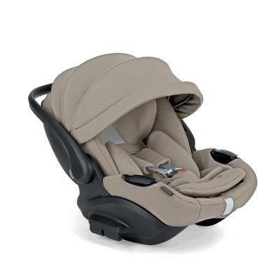 Inglesina Darwin Infant Recline EVO - автокрісло для немовлят (0 - 15міс / 40 - 87см / 0 - 13кг), майже пласке розкладання, легший за попередника, бічний захист • Vicuna Beige