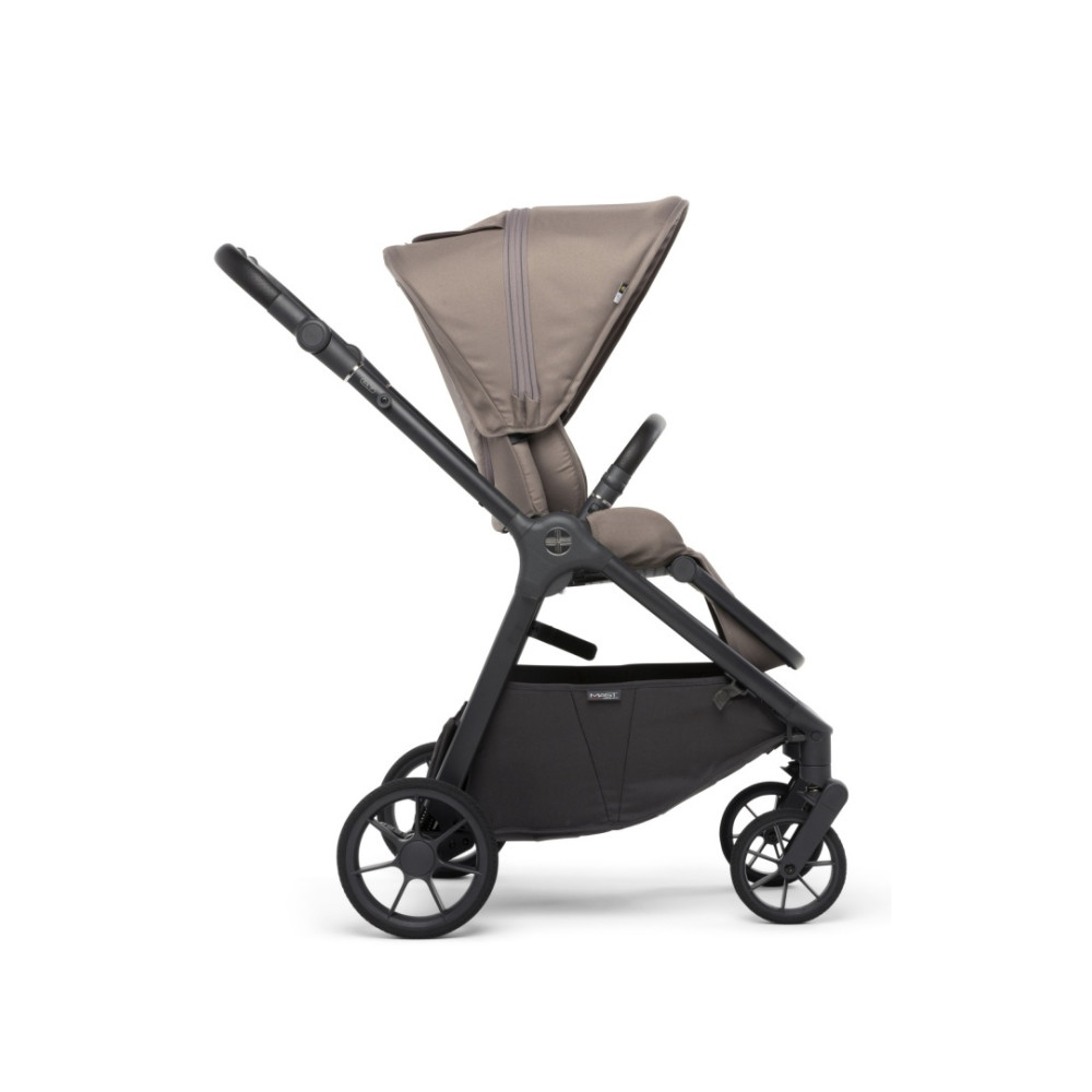 Mast M.7 - wózek spacerowy premium z odwracanym siedziskiem, kompaktowe składanie, koła ETPU • Taupe