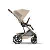 Cybex Balios S Lux 2026 - wózek spacerowy z odwracanym siedziskiem, pozycją leżącą i składaniem jedną ręką • Almond Beige