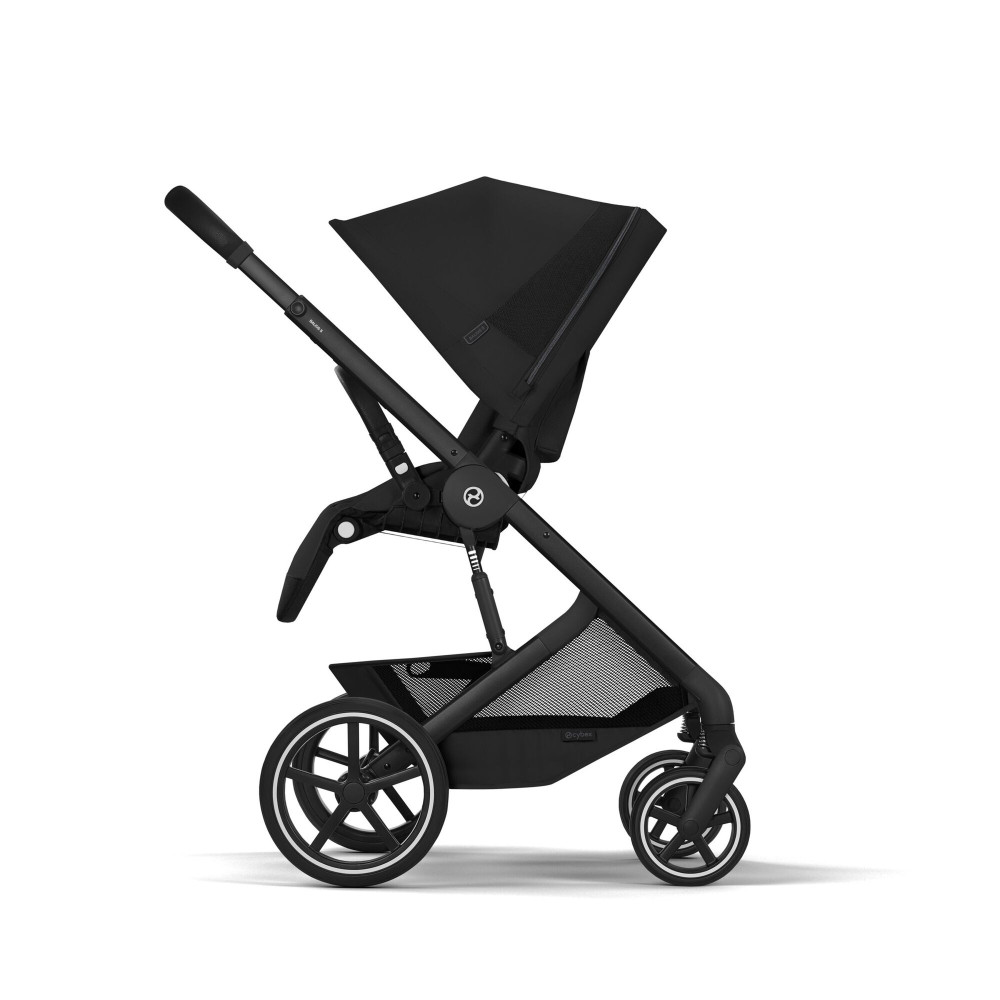Cybex Balios S Lux 2026 - wózek spacerowy z odwracanym siedziskiem, pozycją leżącą i składaniem jedną ręką • Moon Black