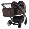 Junama Duo V4 - wózek bliźniaczy 2w1 dla bliźniąt i rodzeństwa rok po roku, tylko 78 cm szerokości, składane gondole • Chocolate