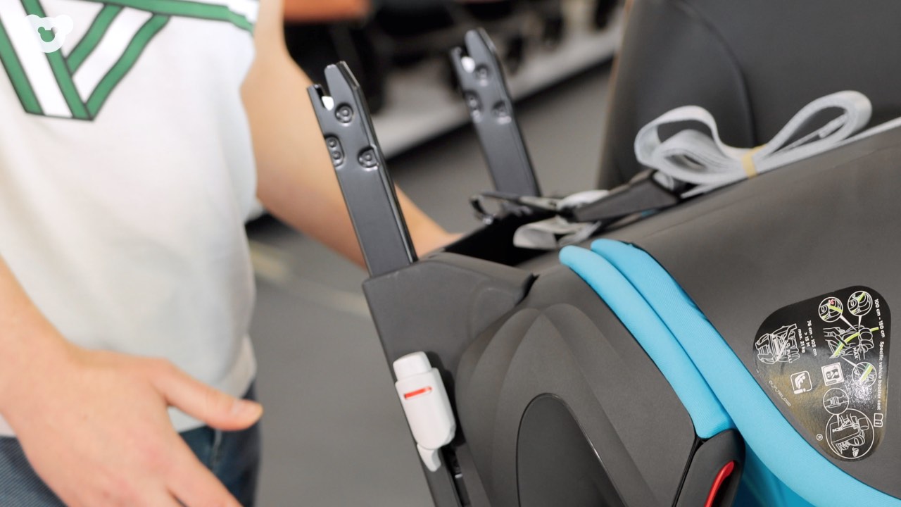 systemu iso-fix Cybex Pallas G i-Size fotelika samochodowego 