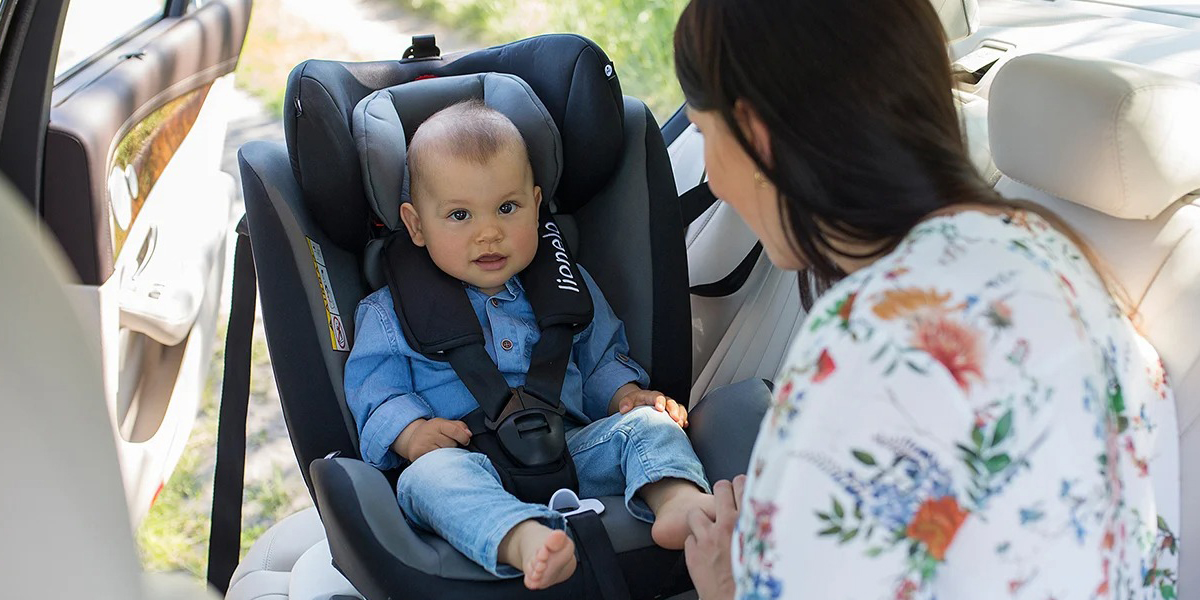 fotelik samochodowy Lionelo