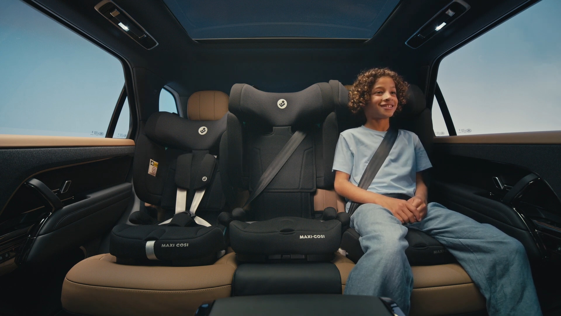 składany, lekki fotelik samochodowy Maxi Cosi Nomad XL Plus od 15 miesiąca do 12 roku życia