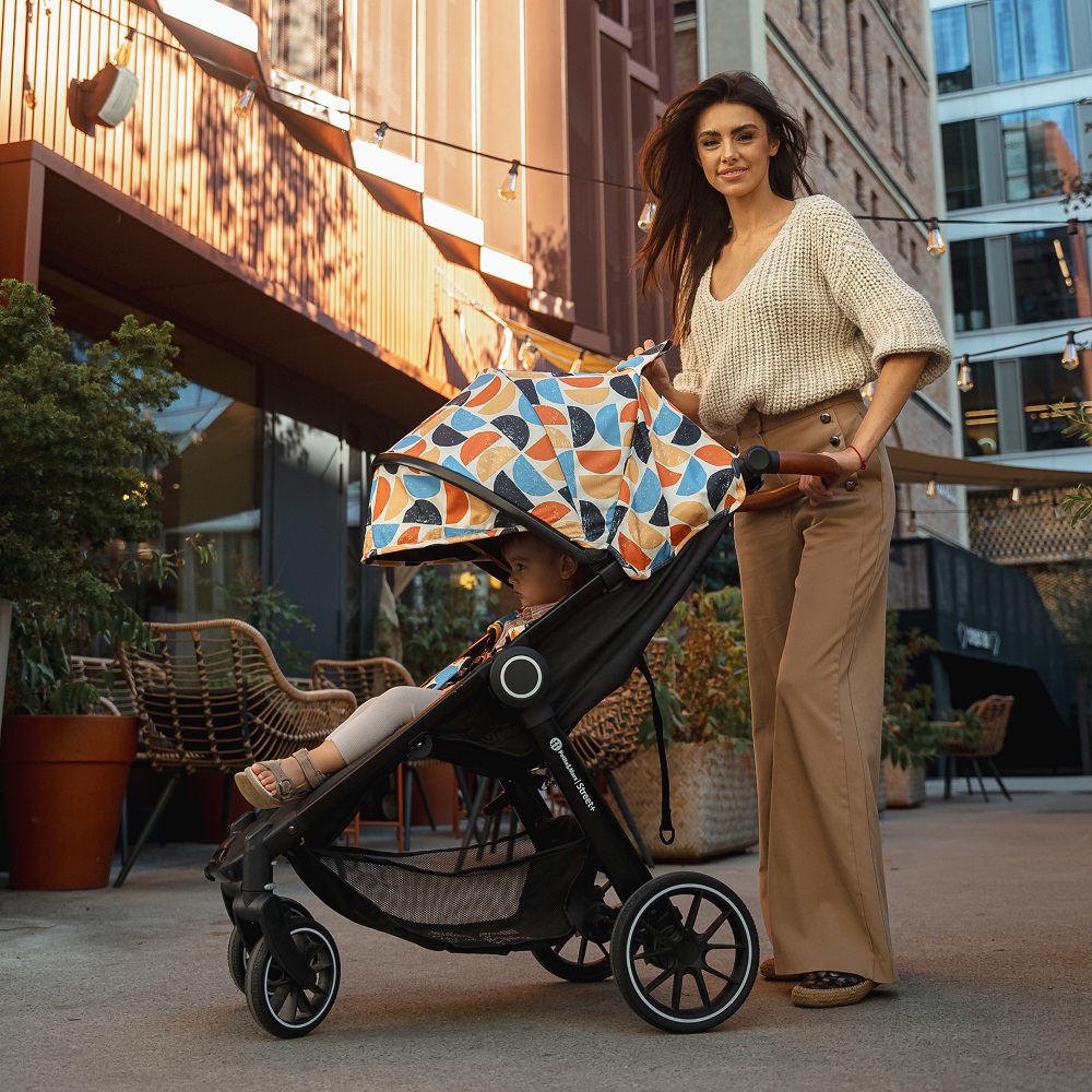 всесезонна прогулянкова коляска Petite Mars Street+ RWS Limited 100 Oak капюшон із лімітованой колекції Limited 100